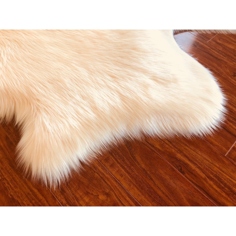 Highland Select Natural Long Wool Sheepskin 12 Pelt Shag Rug - 5'5" x 9'2"