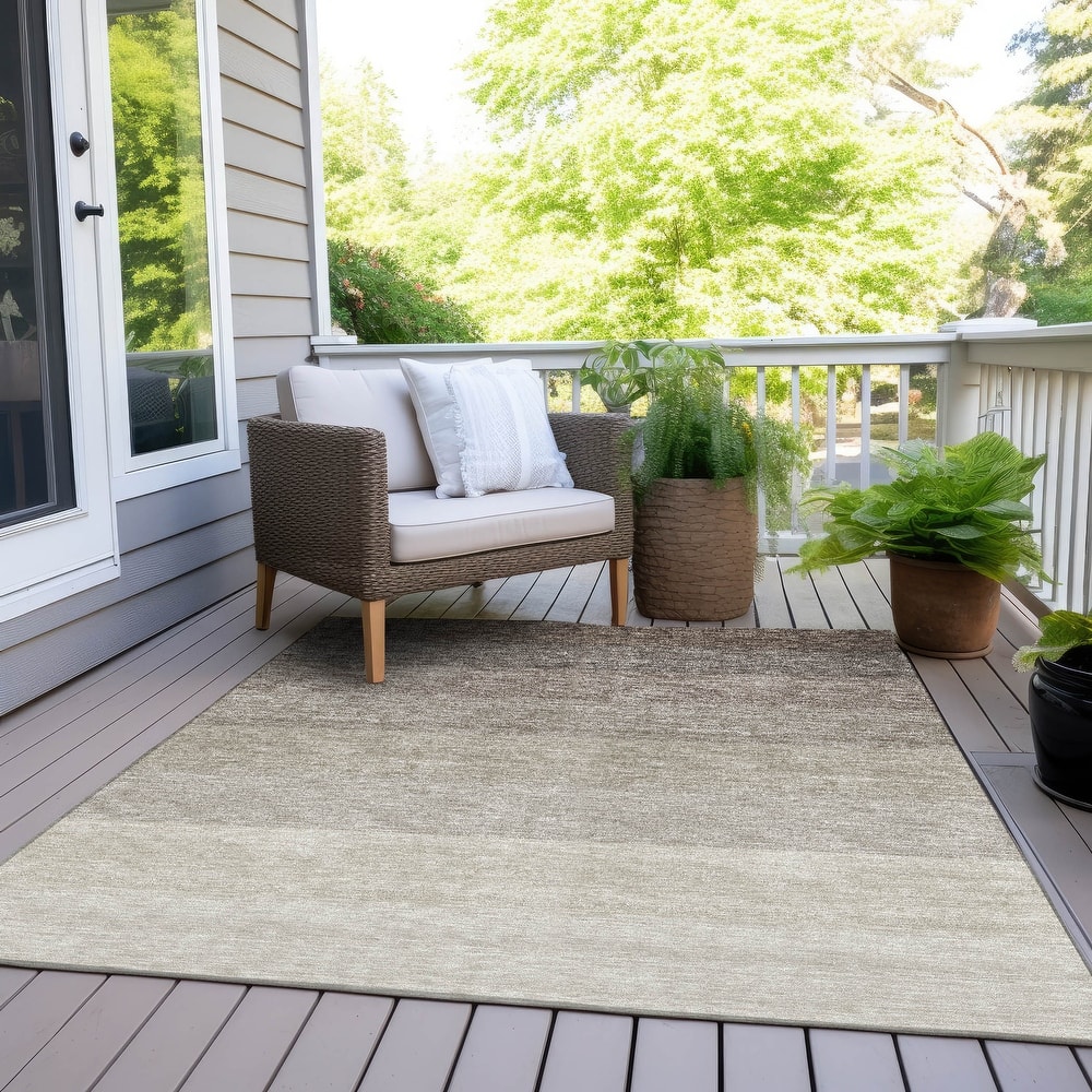 Machine Washable Indoor/ Outdoor Chantille Ombre Solid Rug