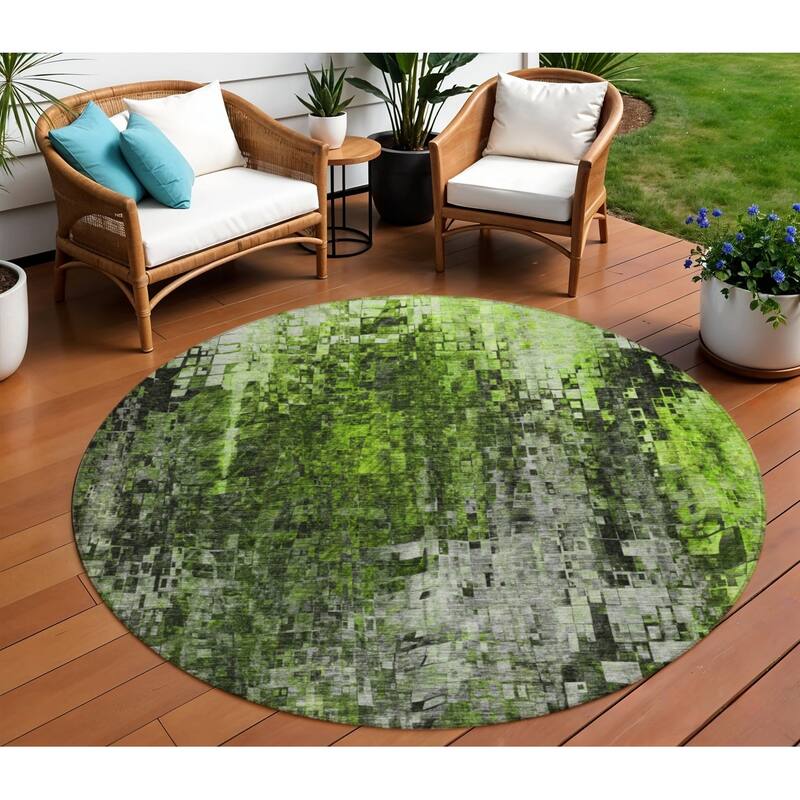 HomeRoots Abstract Transitional Rectangle Outdoor Rug - 8' Round