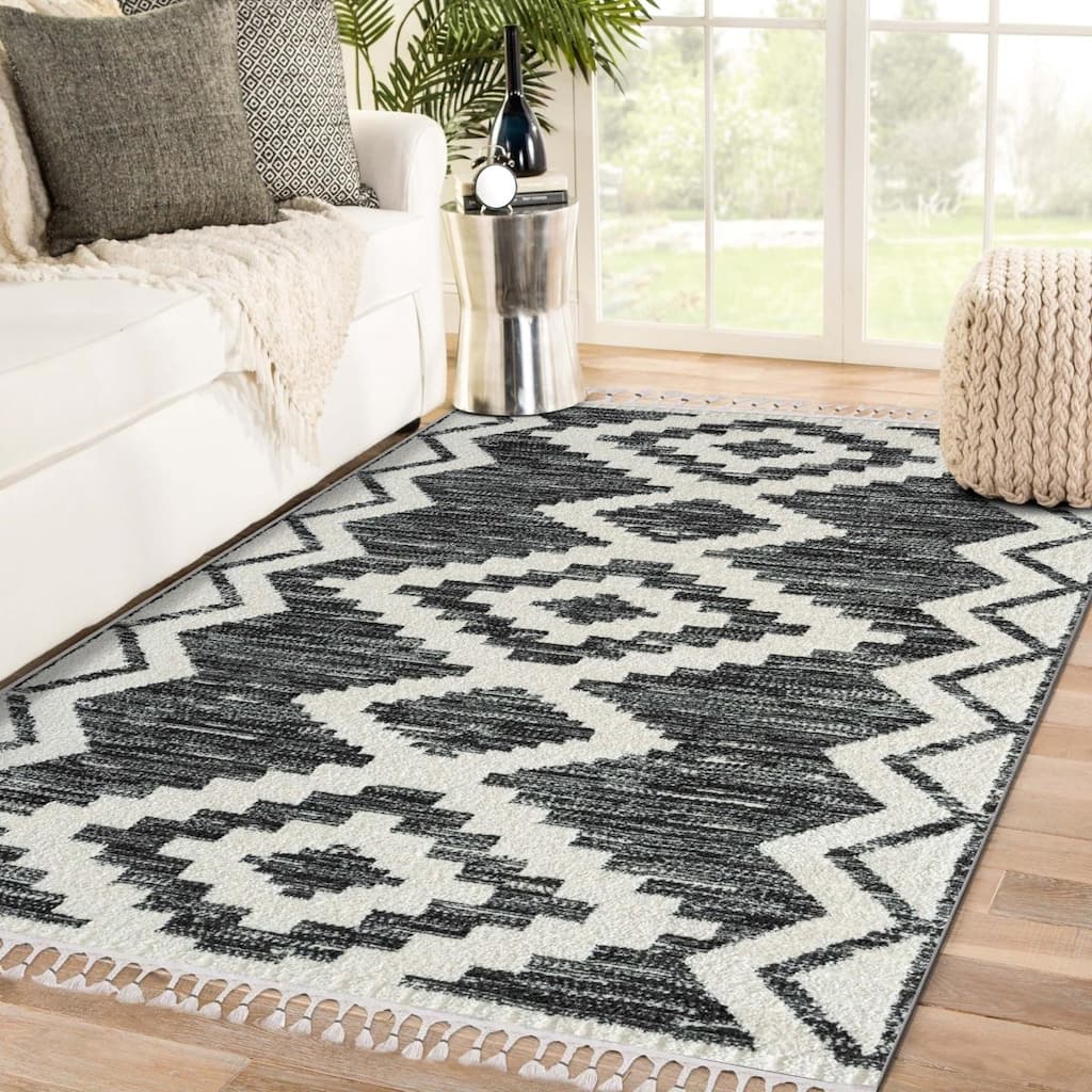 Luxe Weavers South Western Geometric Diamond Area Rug, Indoor Fringe Carpet