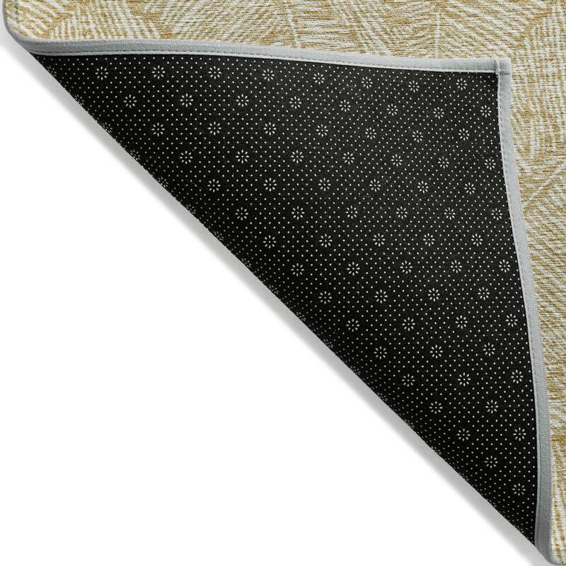 HomeRoots Floral Transitional Rectangle Outdoor Rug