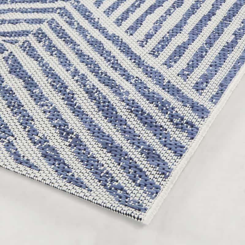 Darcy Modern Stripe Indoor/Outdoor Area Rug