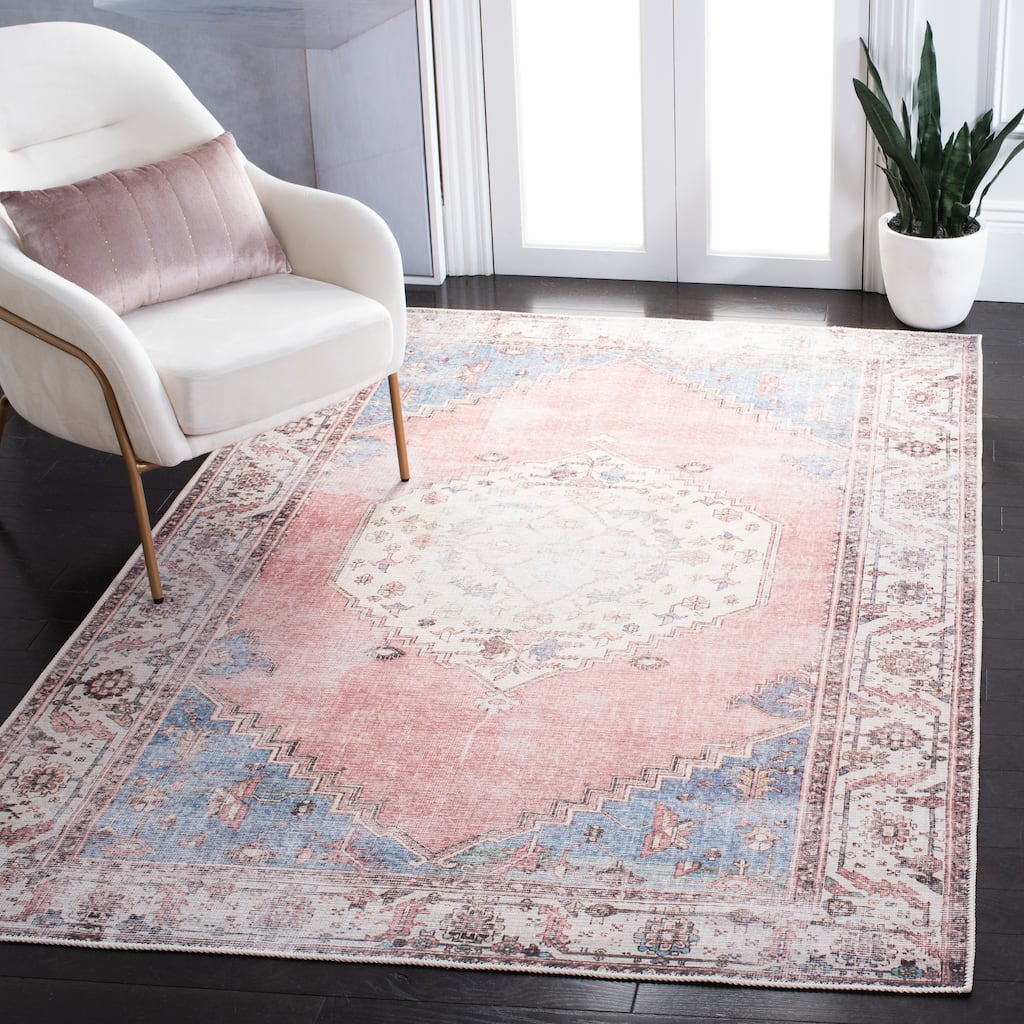 SAFAVIEH Serapi Machine Washable Zilpha Shabby Chic Distressed Rug