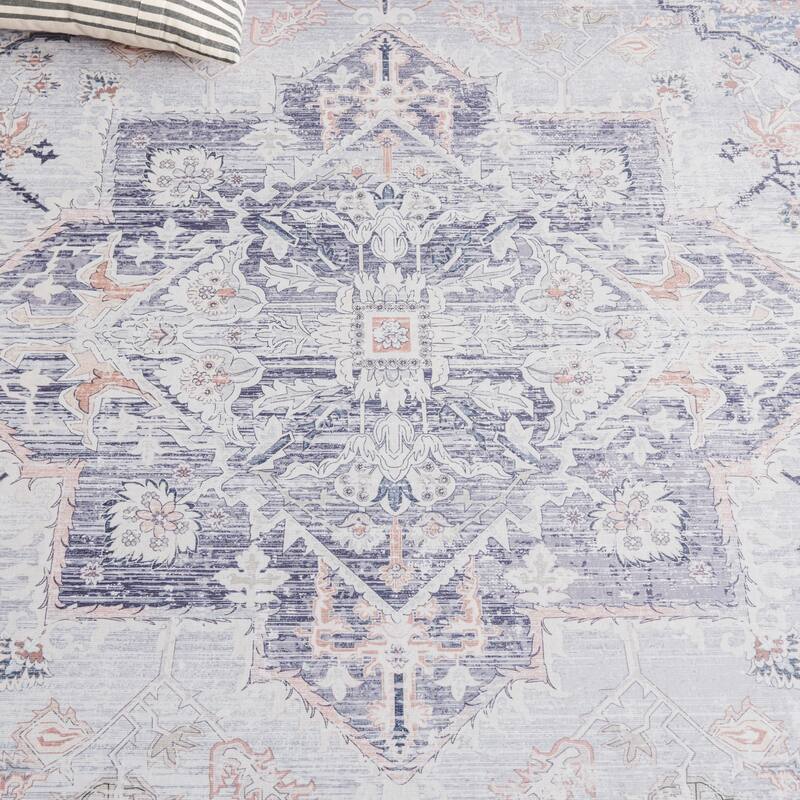 SAFAVIEH Arizona Harrieth Vintage Machine Washable Rug