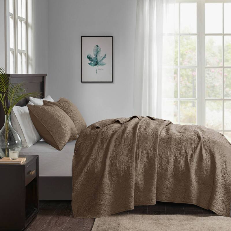 Madison Park Mansfield Reversible Quilt Set