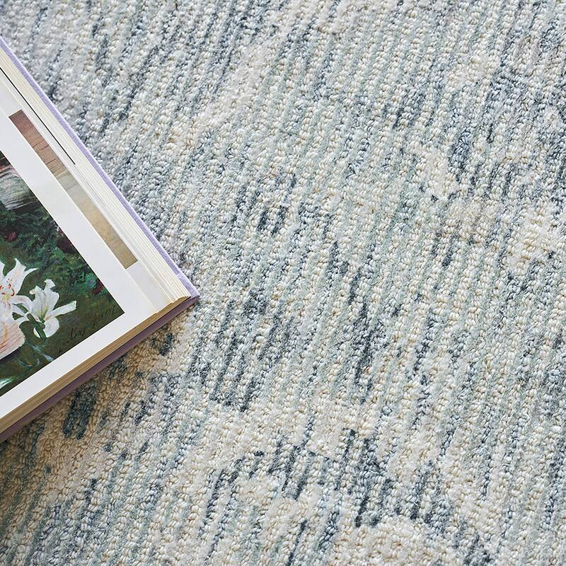EXQUISITE RUGS Tuscany Hand-loomed Wool/Bamboo Silk Ivory/Blue Area Rug.