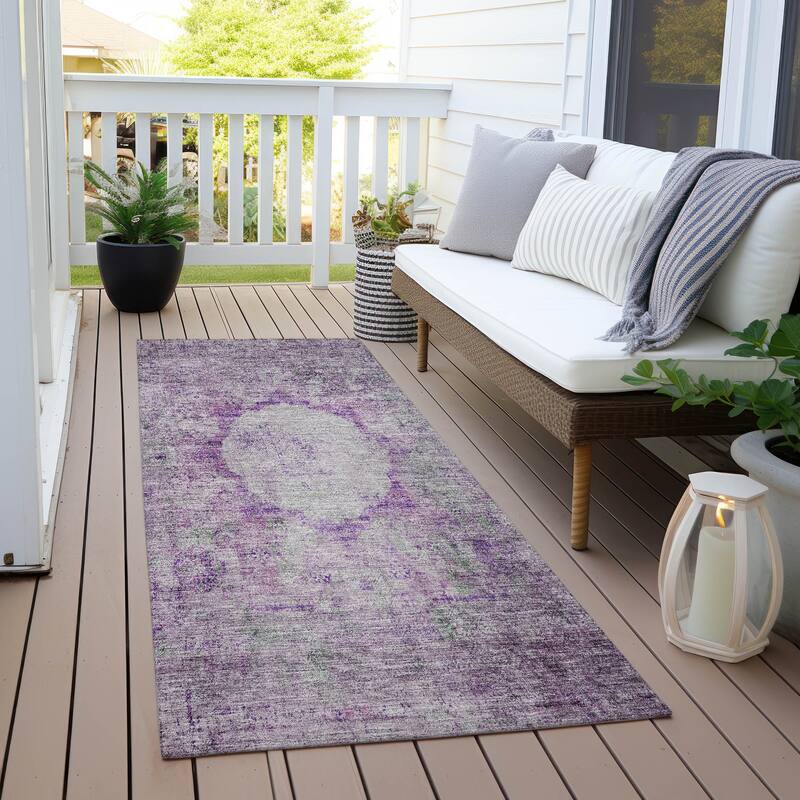 Machine Washable Indoor/ Outdoor Chantille Vintage Traditional Rug