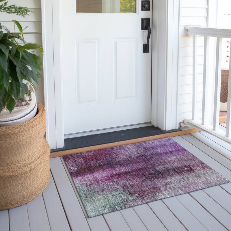Machine Washable Indoor/ Outdoor Abstract Ombre Chantille Rug - Purple - 1'8" x 2'6"