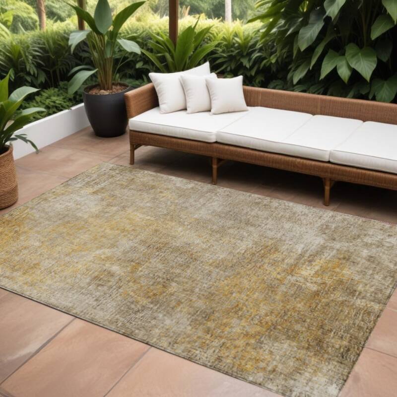 HomeRoots Abstract Transitional Rectangle Outdoor Rug - 10' X 14'
