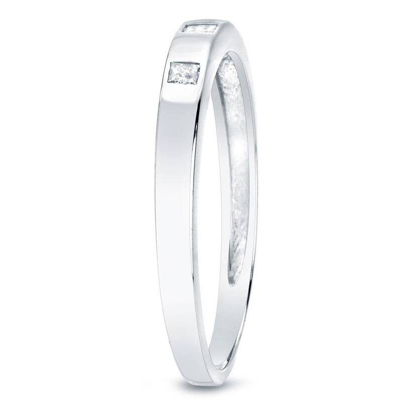 Auriya 10k Gold 1/10ctw Princess-cut Diamond Wedding Band