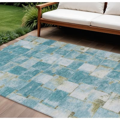 HomeRoots Striped Transitional Rectangle Outdoor Rug