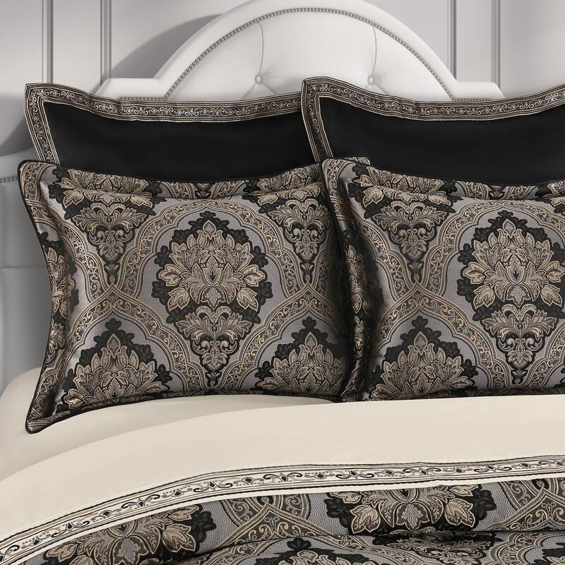 Harriman Comforter Set