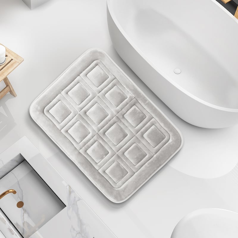 Clara Clark Ultra Soft Non Slip and Absorbent Bath Rug - Waffled Velvet Memory Foam Bath Mat - Small - Silver