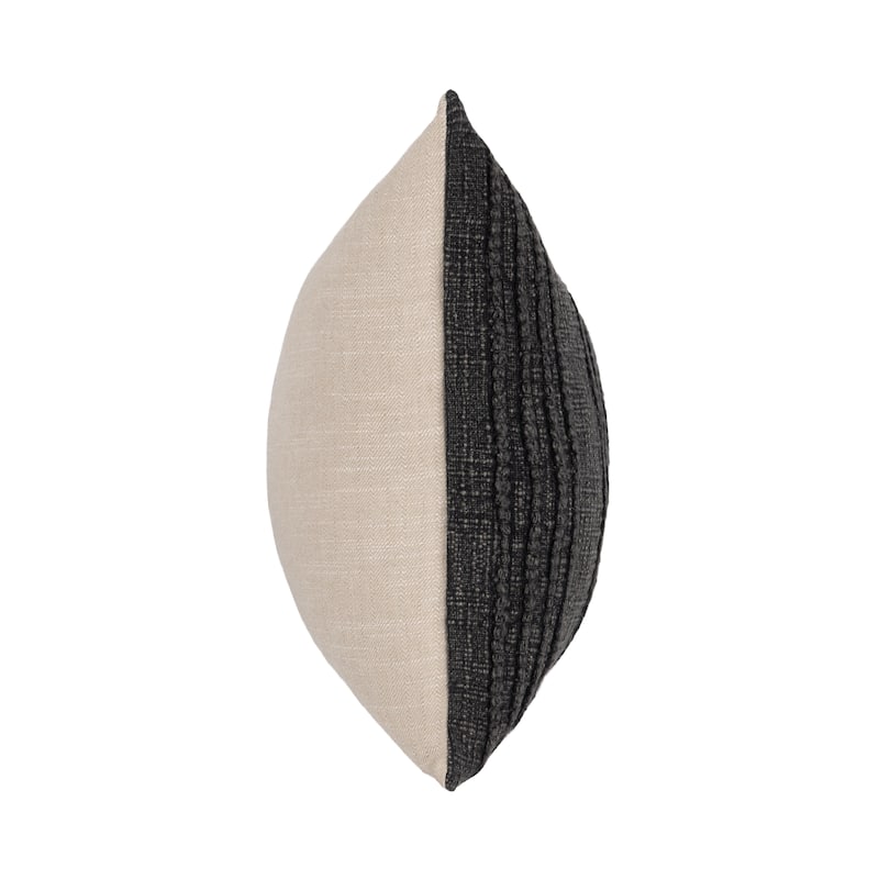 Villa by Classic Home Hannah 100% Cotton 22" Throw Pillow