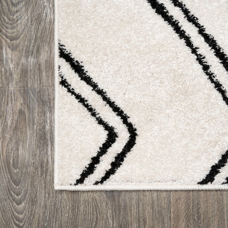JONATHAN Y Alaro Moroccan Style Diamond Shag Area Rug