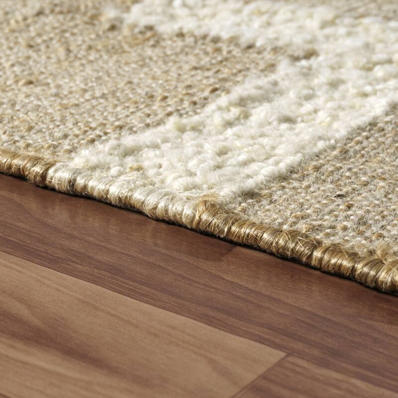 Sevita Natural/Ivory Contemporary Abstract Area Rug