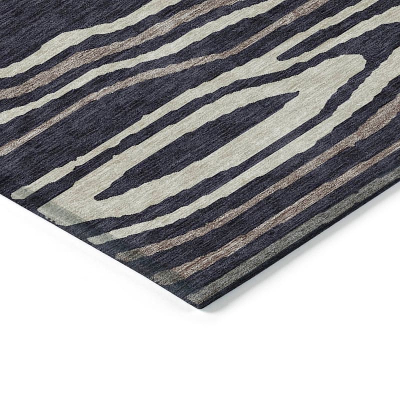 Machine Washable Indoor/ Outdoor Abstract Illusion Chantille Rug