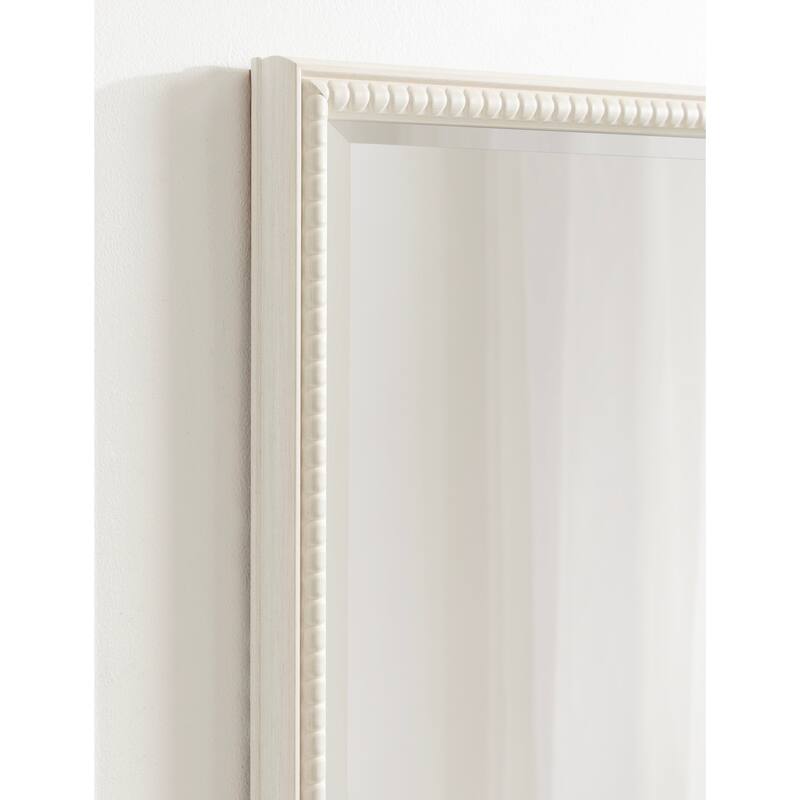 Kate and Laurel Makenna Rectangle Wall Mirror