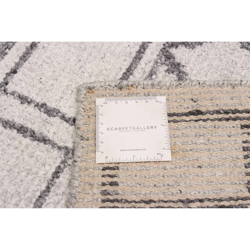ECARPETGALLERY Hand-knotted Tangier Light Grey Silk Rug - 4'11 x 8'0