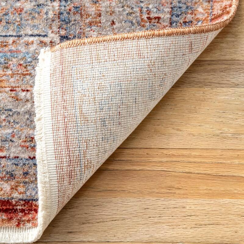 Nuloom Emmarie Withered Wreath Faded Area Rug