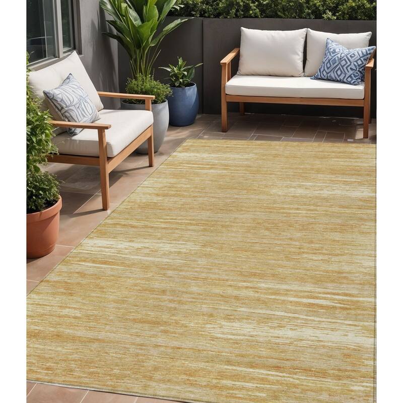 HomeRoots Striped Transitional Rectangle Outdoor Rug - 5' X 8'