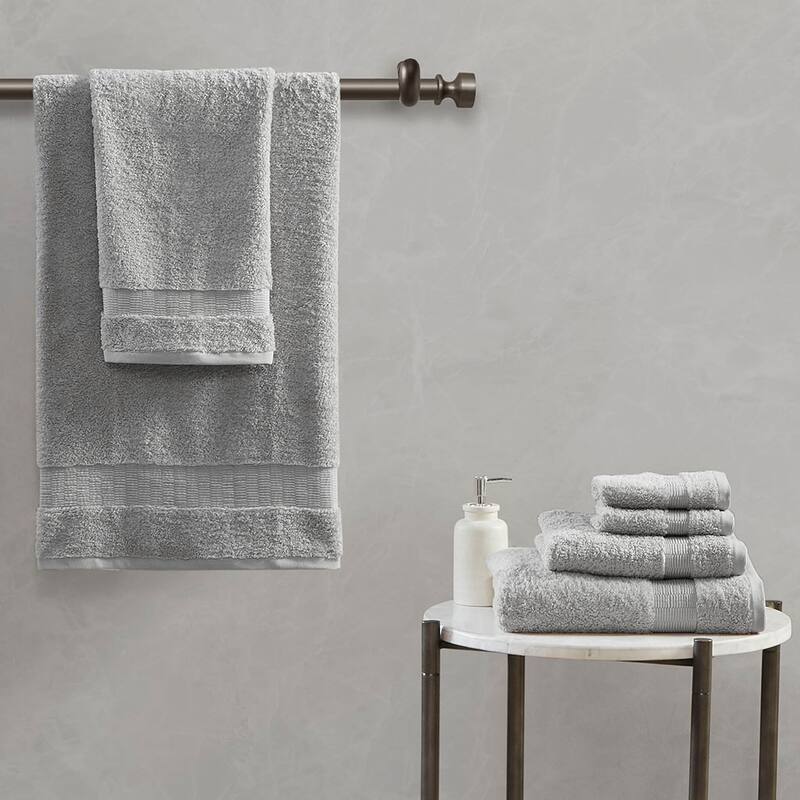 One hundred percent Egyptian Cotton 6 Piece Towel Set