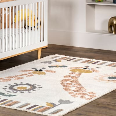 Nuloom Avianna Giraffe Kids Fringe Area Rug