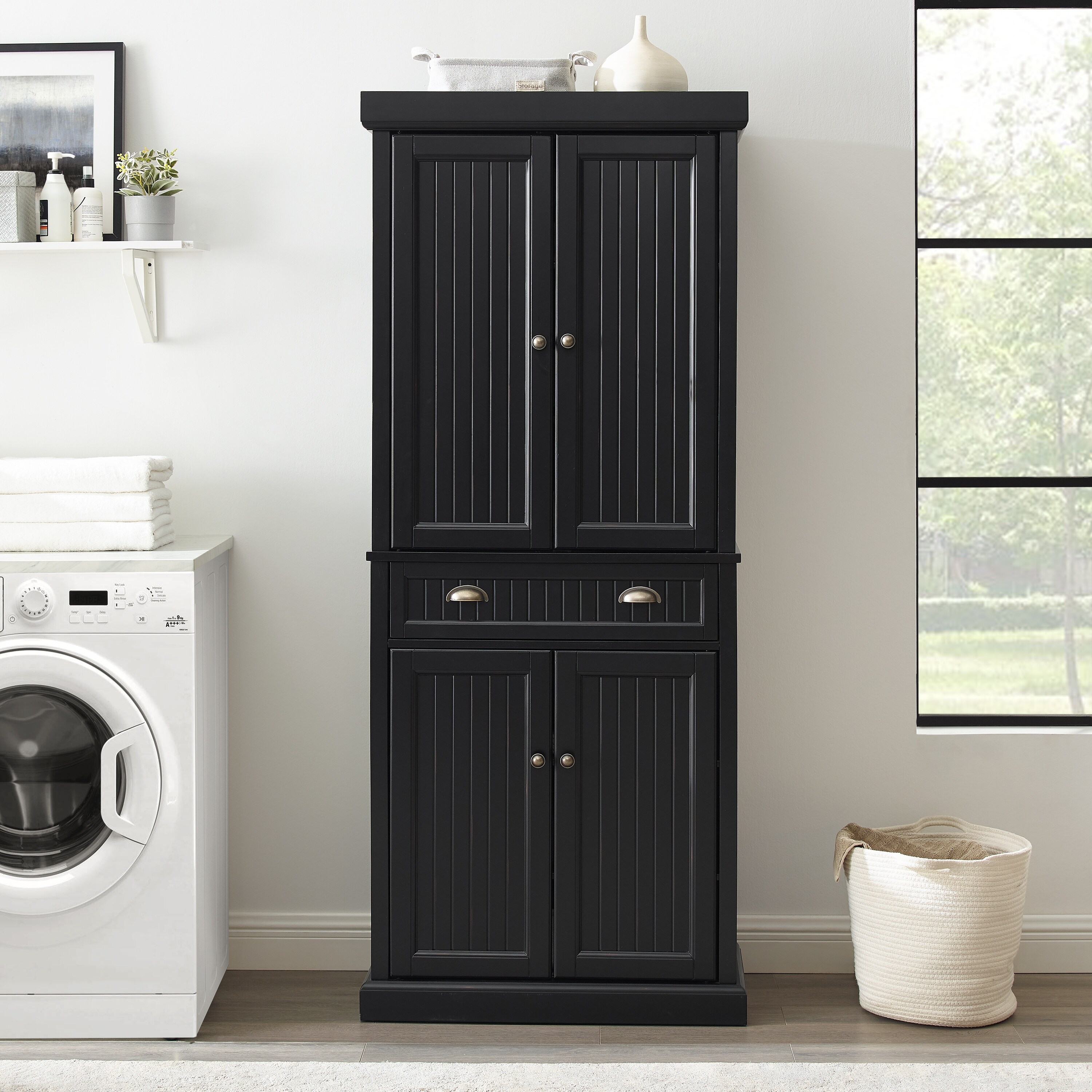 Seaside black kitchen store pantry