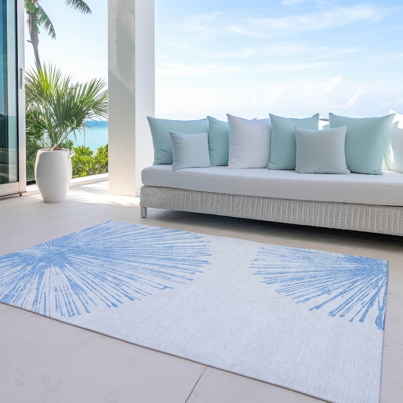 Machine Washable Indoor/ Outdoor Chantille Contemporary Burst Rug