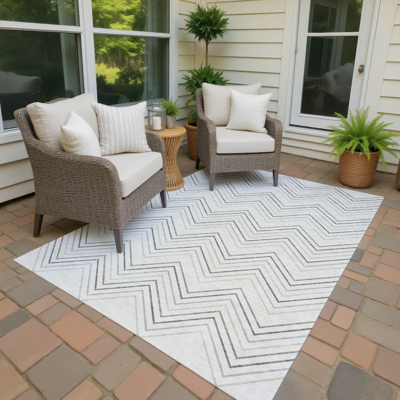 Machine Washable Indoor/ Outdoor Modern Chevron Chantille Rug - Ivory - 9' x 12'