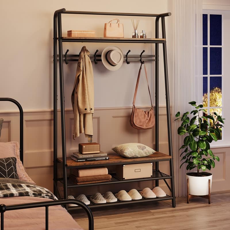 Simple hallway rack