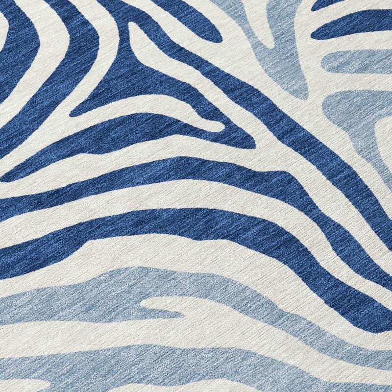 Machine Washable Indoor/ Outdoor Modern Prints Chantille Rug