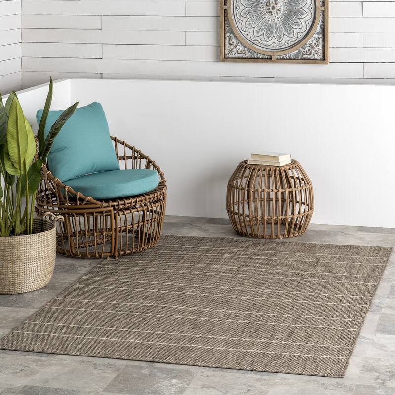 Nuloom Sharyl Modern Striped Indoor/Outdoor Area Rug - 5' x 8' - Taupe - Rectangle