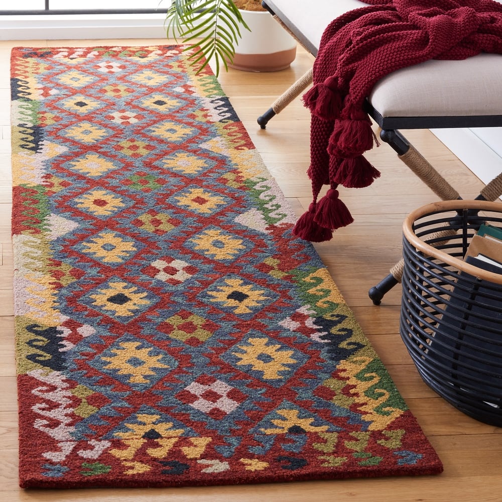 SAFAVIEH Handmade Aspen Hildburg Boho Tribal Wool Rug