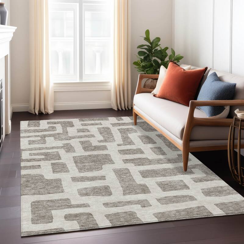 Machine Washable Indoor/ Outdoor Chantille Geo Contemporary Rug