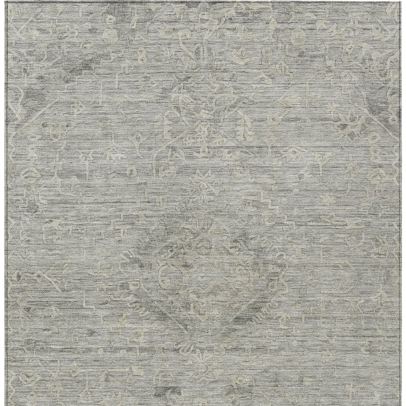 HomeRoots Floral Traditional Rectangle Outdoor Rug