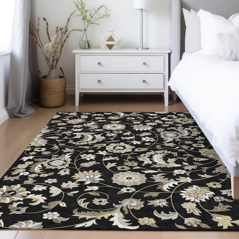 Machine Washable Indoor/ Outdoor Traditional Chantille Rug