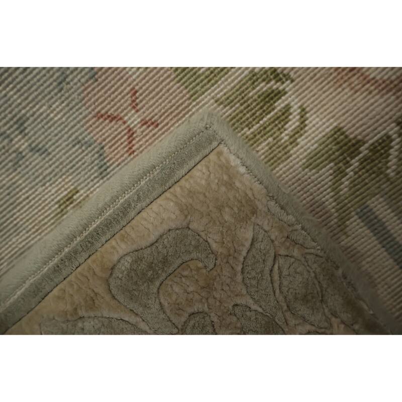 Hand Knotted Oriental 100% Silk Carpet Traditional Floral Beige & Ivories Art Deco Area Rug - 2' 7'' X 2' 8''