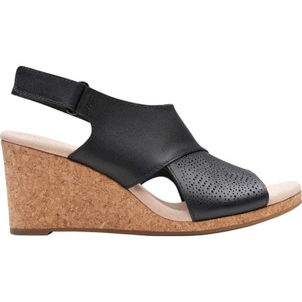 clarks lafley joy leather sandal