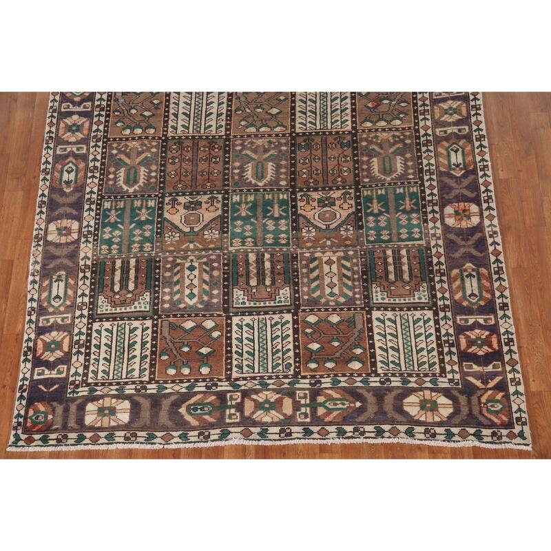 Distressed Bakhtiari Persian Vintage Area Rug Handmade Wool Carpet - 6'8"x 9'9"