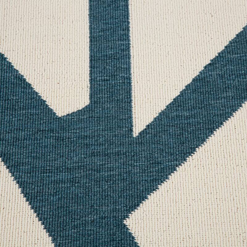 Maria Modern Abstract Washable Indoor/Outdoor Area Rug by Sevita