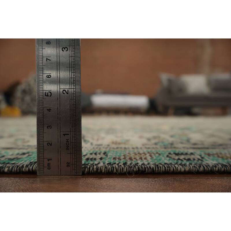 Hand Knotted Oriental 100% Wool Carpet Transitional Floral Beige & Ivories Anatolian Area Rug - 8' 10'' X 5' 11''