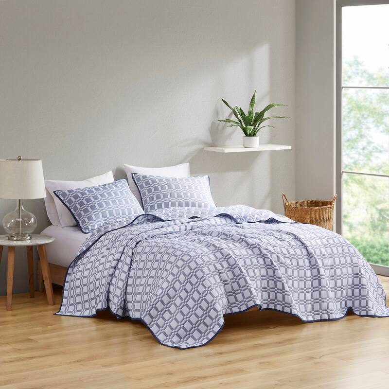 Madison Park Raine 3 Piece Reversible Matelasse Coverlet Set