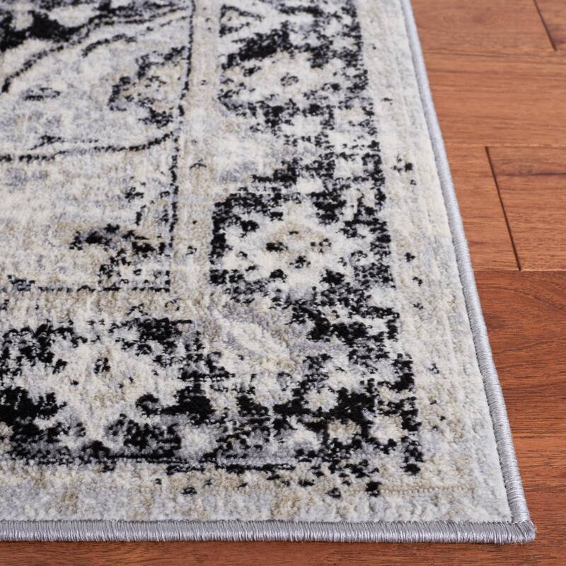 SAFAVIEH Brentwood Nato Oriental Medallion Rug