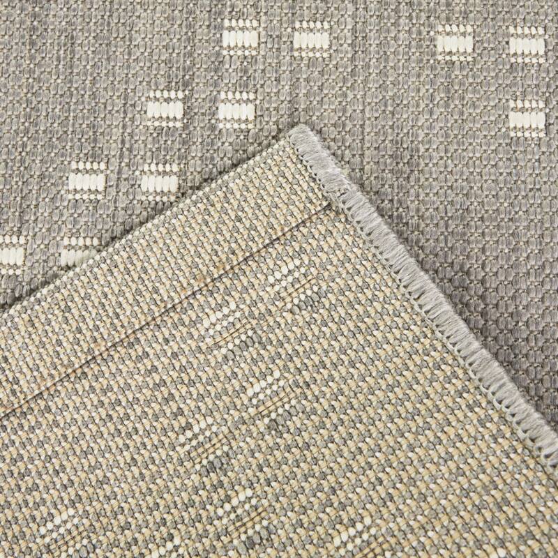 Clemens Geometric Trellis Indoor/Outdoor Area Rug