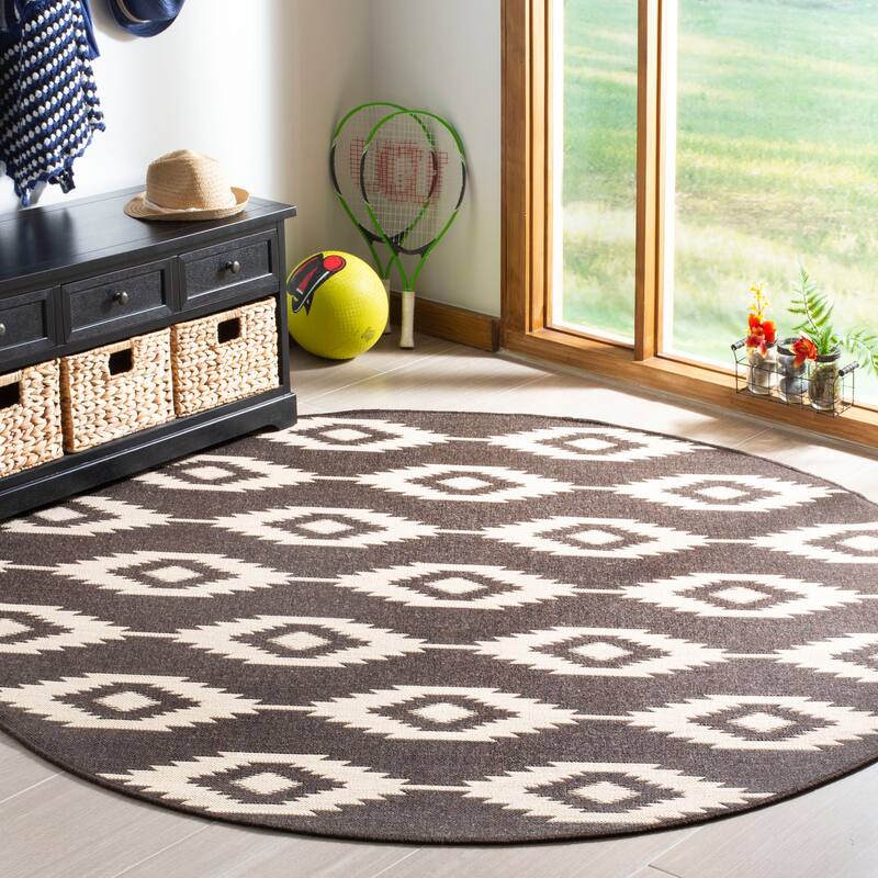 SAFAVIEH Linden Seda Indoor/ Outdoor Waterproof Patio Backyard Rug - 6'7" Round - Creme/Brown