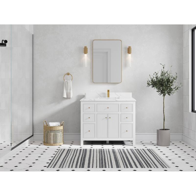Willow Collections 42 in W x 22 in D Sonoma Free Standing Reeded Single Sink Bathroom Vanity with Countertop
