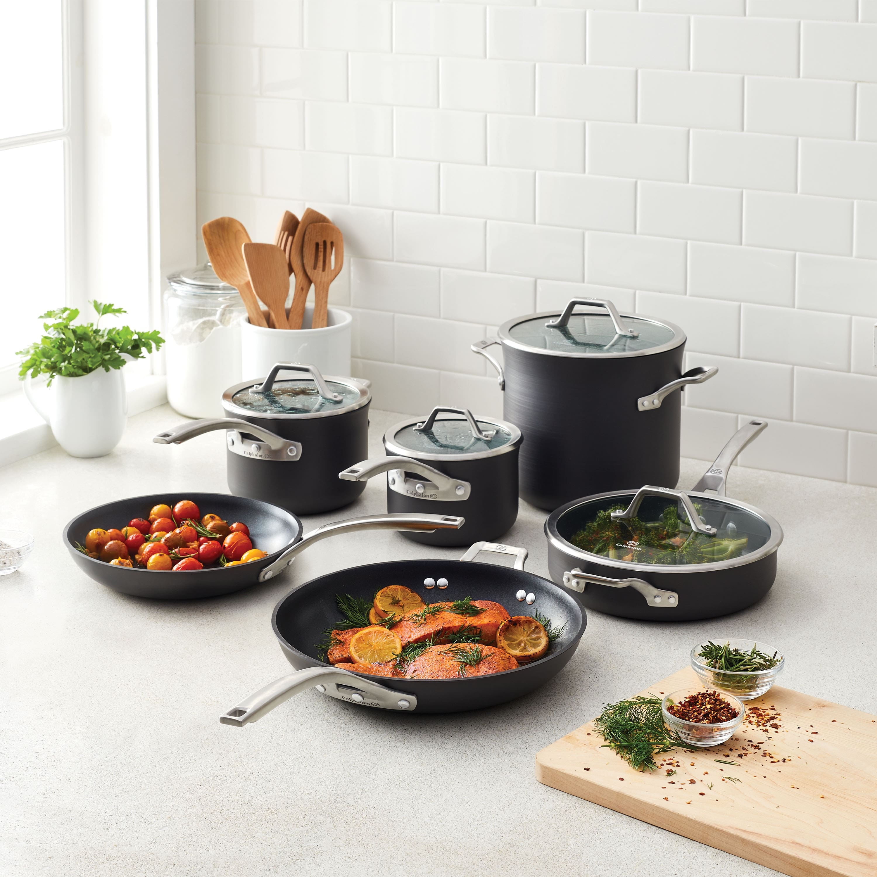 Calphalon Signature HardAnodized Nonstick 10 Piece Cookware Set Bed