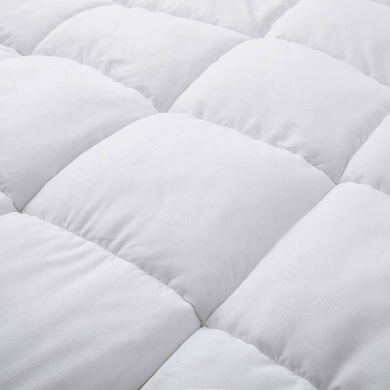 All Season Medium Weight Embossed Reversible Down Alternative Duvet Insert Comforter