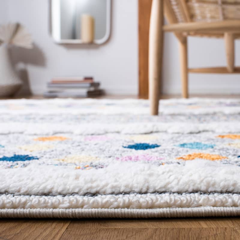 SAFAVIEH Moroccan Fringe Shag Norene Rug